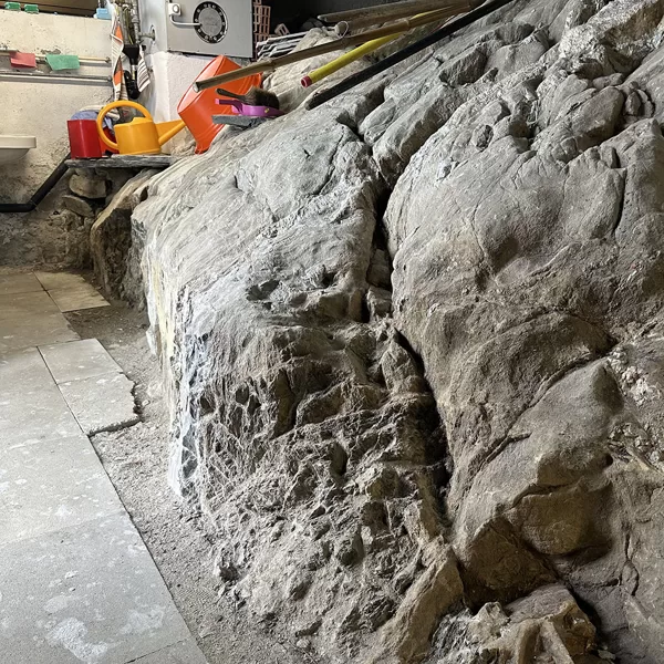 Demolition_of_Rock_BETONAMIT
