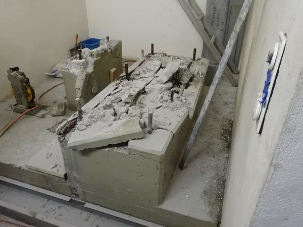 Demolition_of_Concrete_Podium_BETONAMIT